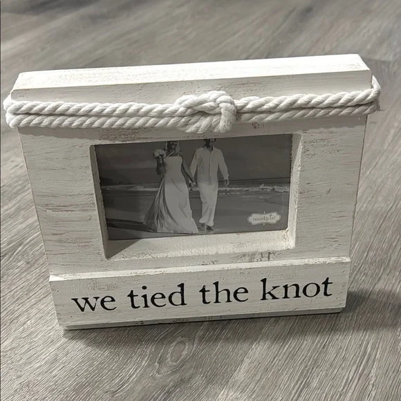 We Tied The Knot Rustic White Photo Frame with Rope Accent Wedding Boho Mud Pie - Picture 2 of 12